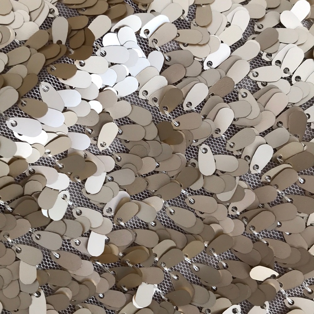 Gold sequin cocktail dress - Picture 2 of 3